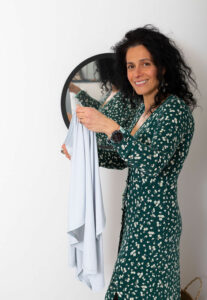 sensation cooling scarf for hot flushes menopause symptoms